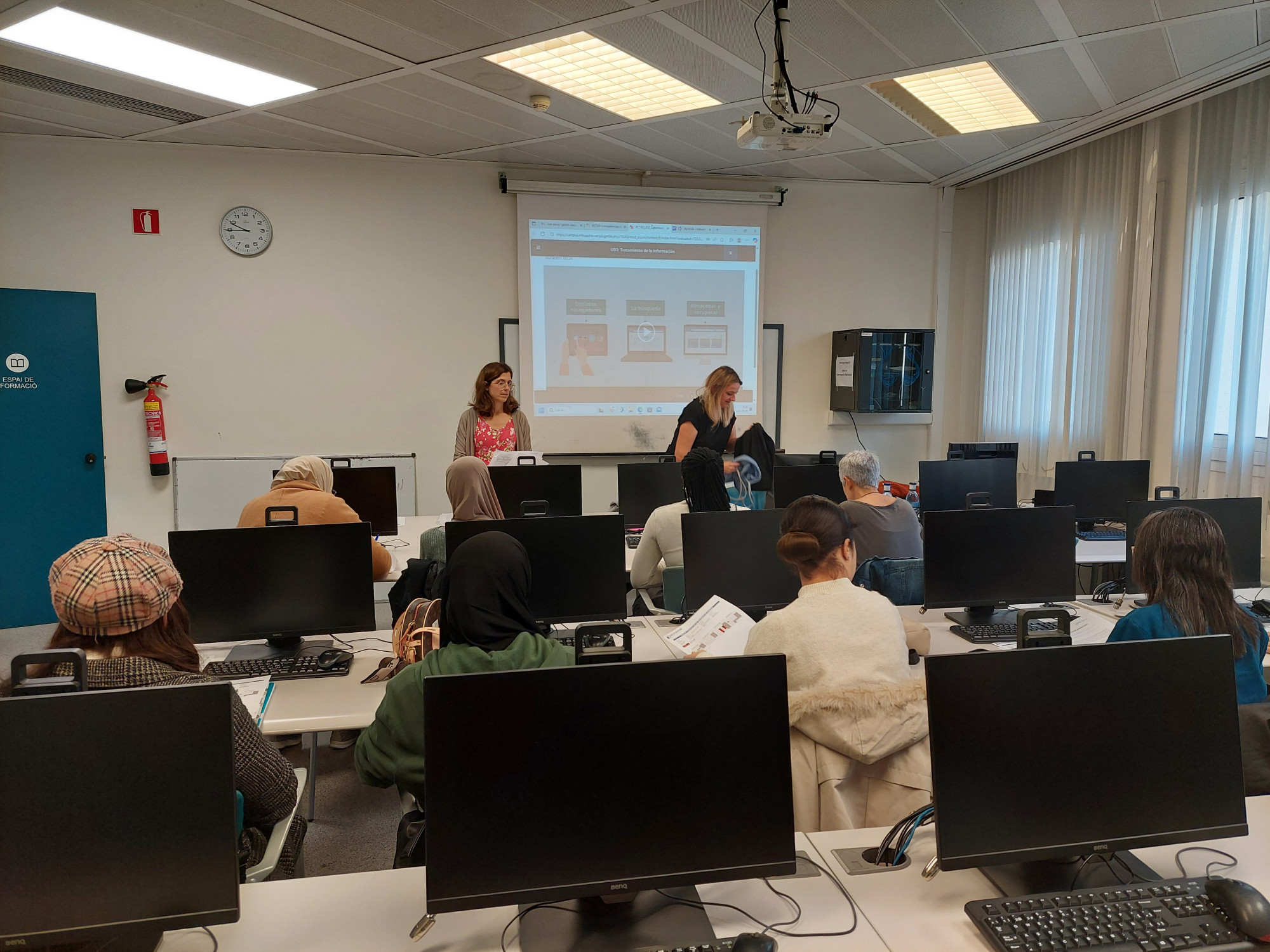 Formació cerca i gestió de la info digital.jpg